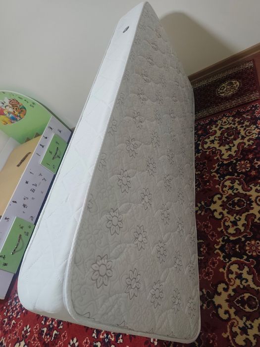 Кровать для детей и матрас ортопедический