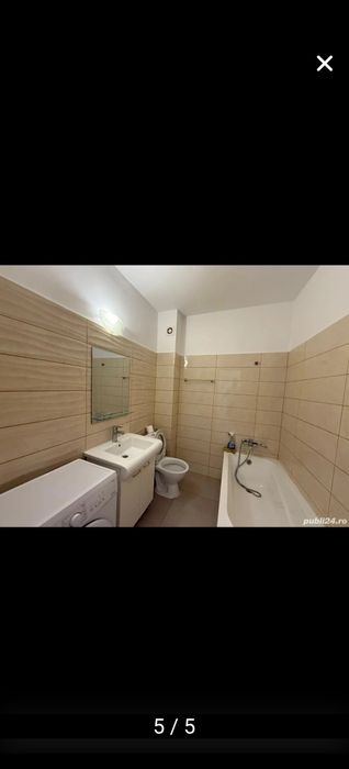 Vând apartament decomandat