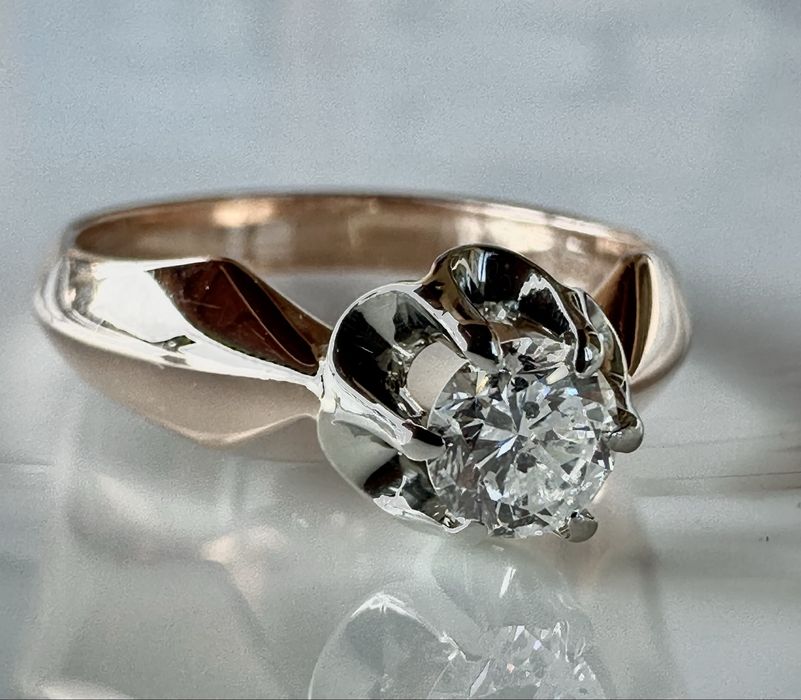 Руски Съветски златен пръстен с Диамант