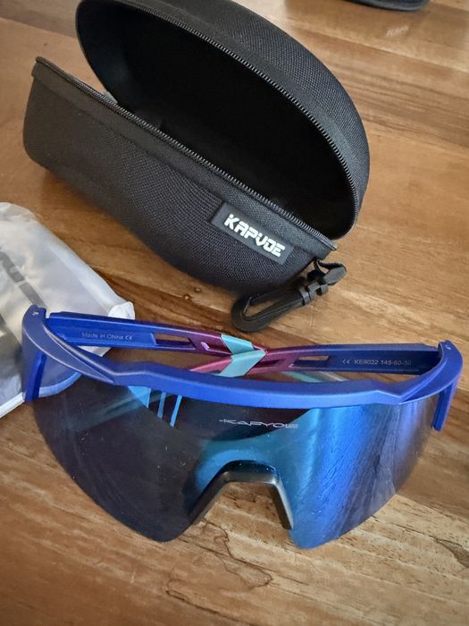 НОВИ! Kapvoe очила. Син цвят. С калъф и опция за диоптрични