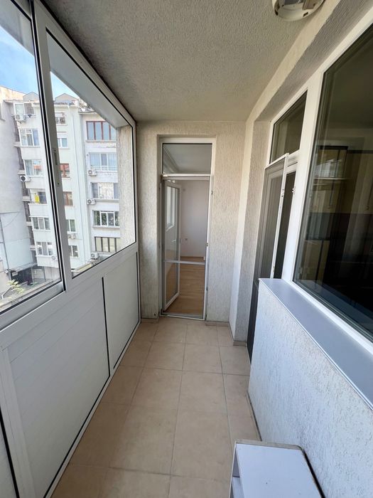 Дава се под наем Тристаен апартамент в Бургас, Лазур - 110 кв.м за 510 € - Снимка #7