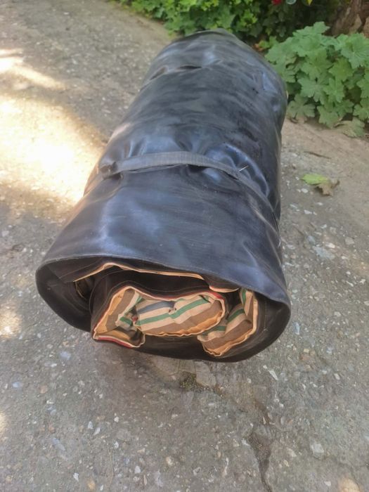 Шалте, в отлично състояние, не са използвани, налични 3 бр., 20€ за брой.