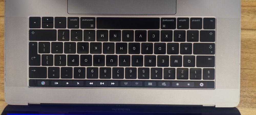 Apple MacBook Pro Touch 15 A1707(EMC 3072) 2016