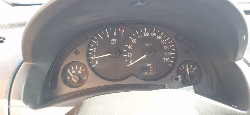 Opel Corsa 1.2 ,16 valve 75 CP An 2001