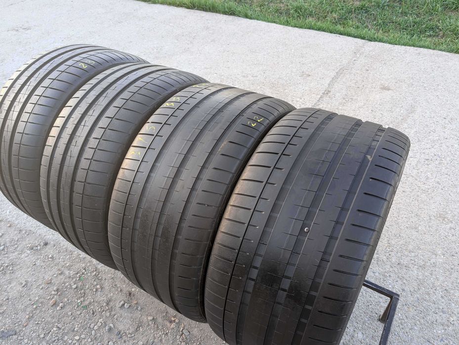 SET 4 Anvelope Vara 275/40 R20 + 315/35 R20 VREDESTEIN Ultrac ras