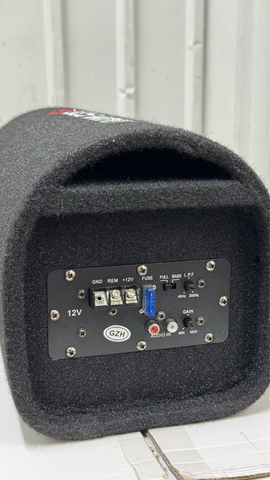 Продам сабвуфер Bos mini