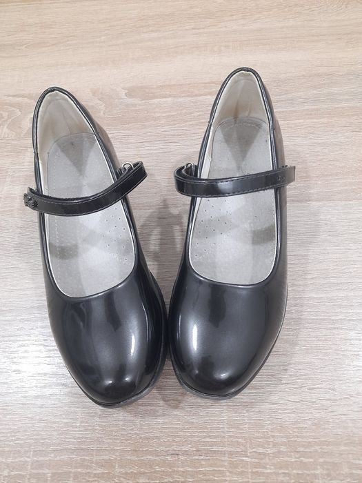 Туфли для девочек