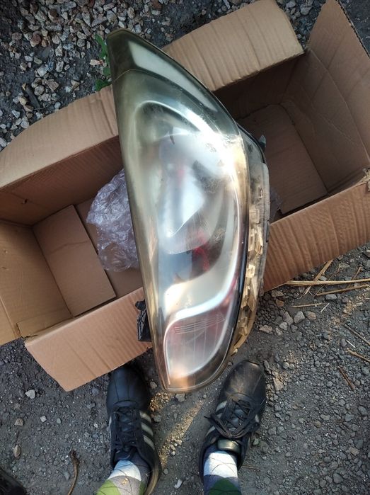 Продам фару крайслер канкорд Chrysler Concorde