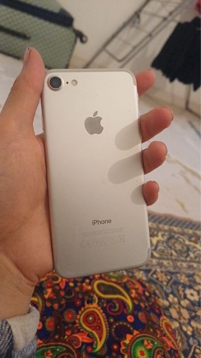 Айфон 7 32гб 100ем