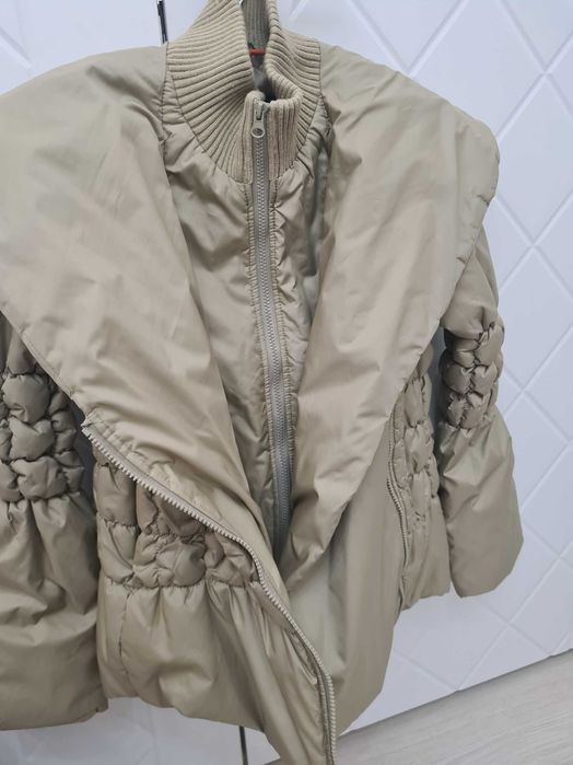 Женская куртка от ресервед ,,Reserved"