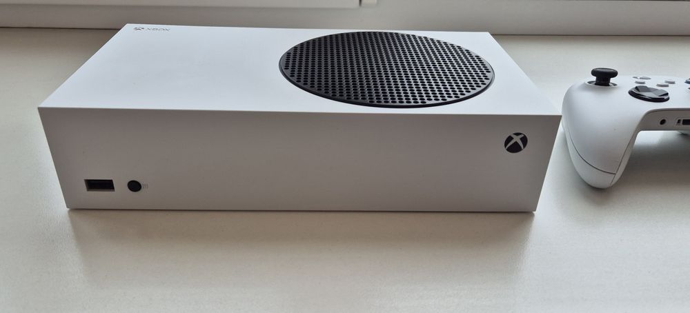 Продам Xbox series S