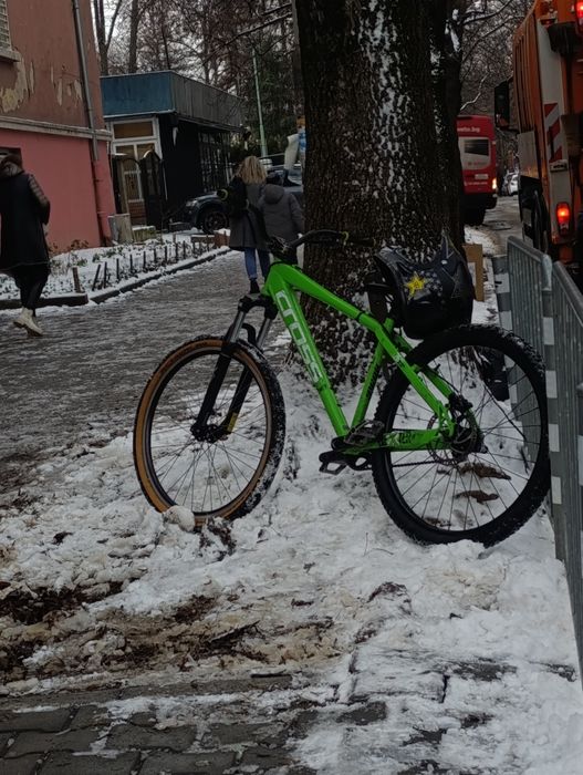 Продавам колело cross Dexter