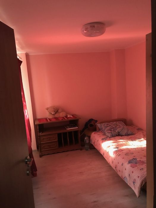 Vand casa pe pamant Bucur Obor