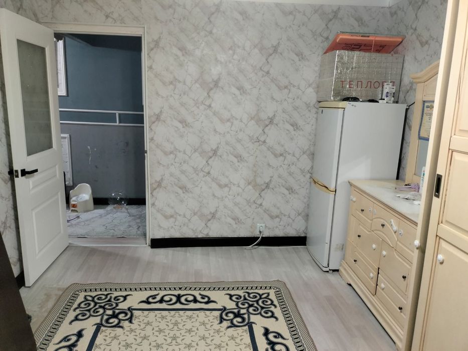 Квартира сатылады, 3 бөлмелі.