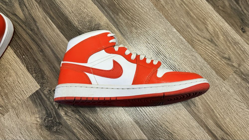 Nike Jordan Air 1 Mid