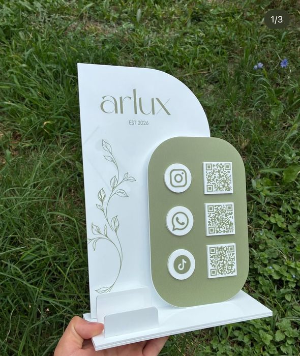 Qr таблички каспи тугис инстаграм
