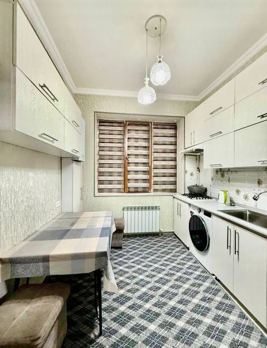 Yunusobod tumani Shahriston metro Megaplanet yaqinda arenda bor