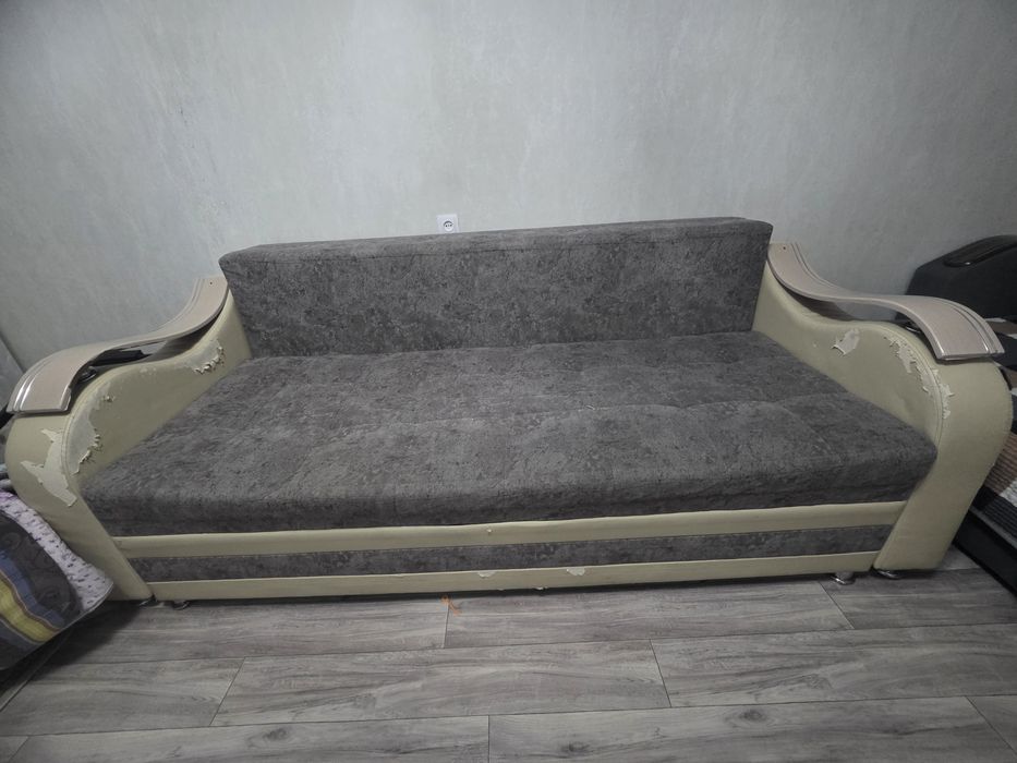 Продается диван б/у