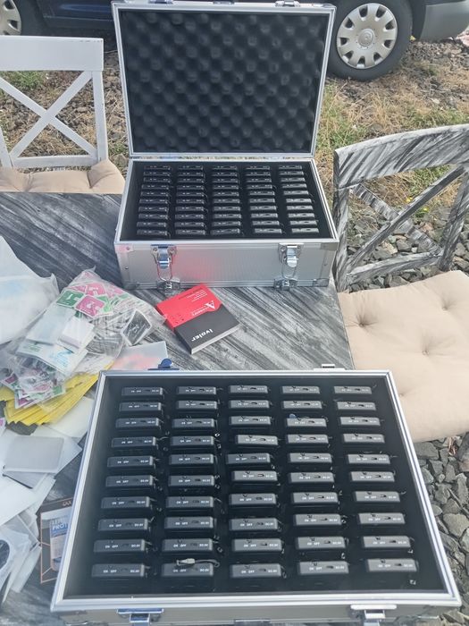 Mini radio cu casti