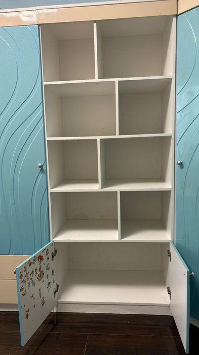 Продам детский спальный гарнитур