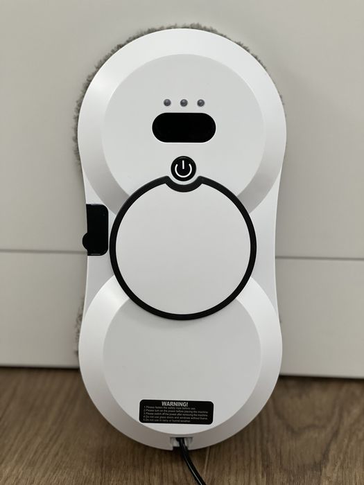 Робот мойщик окон