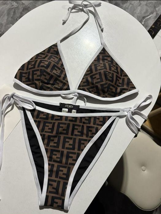 Costum de baie fendi
