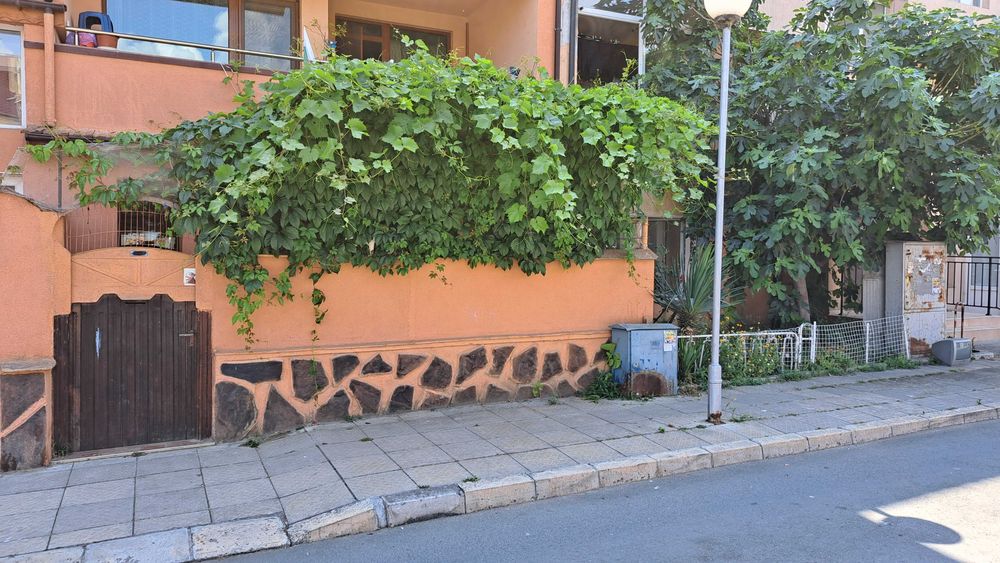 Продава се Многостаен апартамент в к.к. Слънчев бряг - 120 кв.м за 1042 €/кв.м - Снимка #3