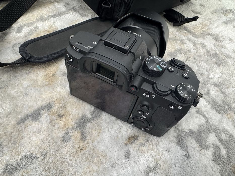 Sony a 7 iii ideal sostayana + full kamplekt