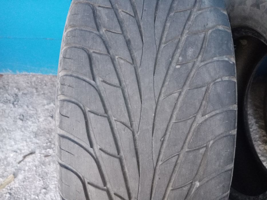 Продам автошины летние 265/60 R18