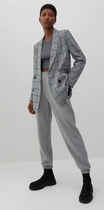 Кариран блейзър Reserved