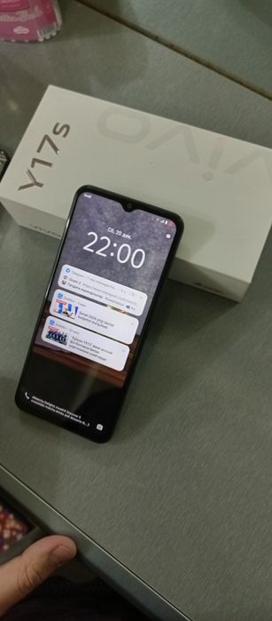Vivo Y17S 6+6/128 gb ideal xolatda karobkasi bor
