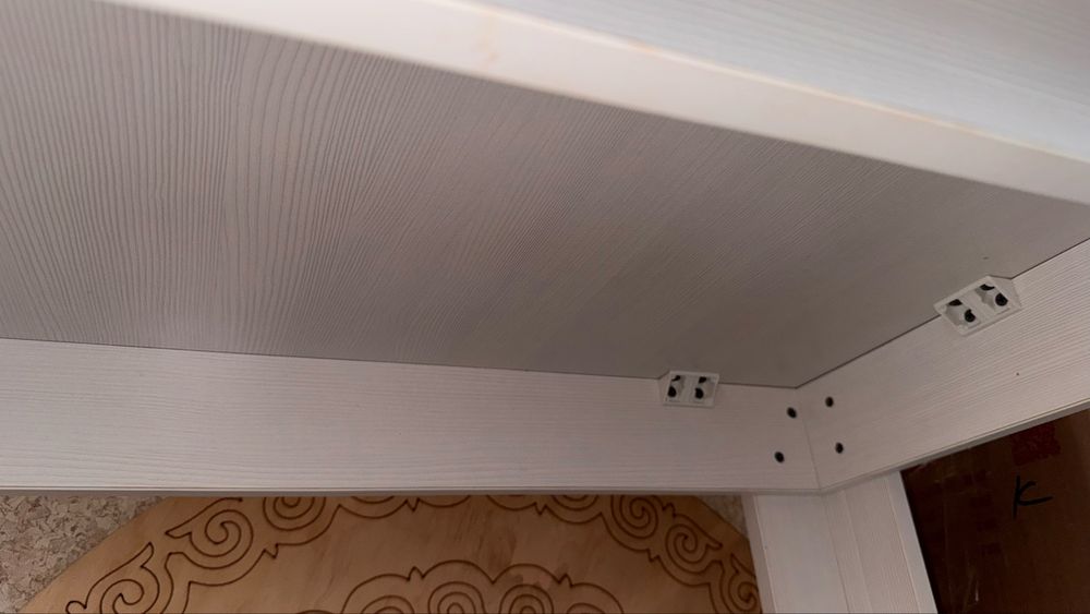 Стол в кухню хорошая