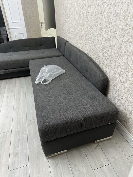 Продам угловой диван