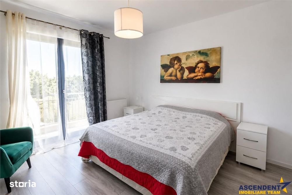 Casa familiala,3 dormitoare,incazire pardoseala,terasa,530 mp teren,Sa