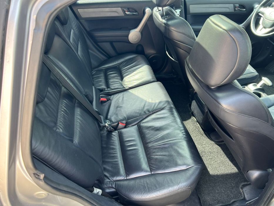 Vând Honda CR-V 2007. Masina merge perfect ITP valabilun an.