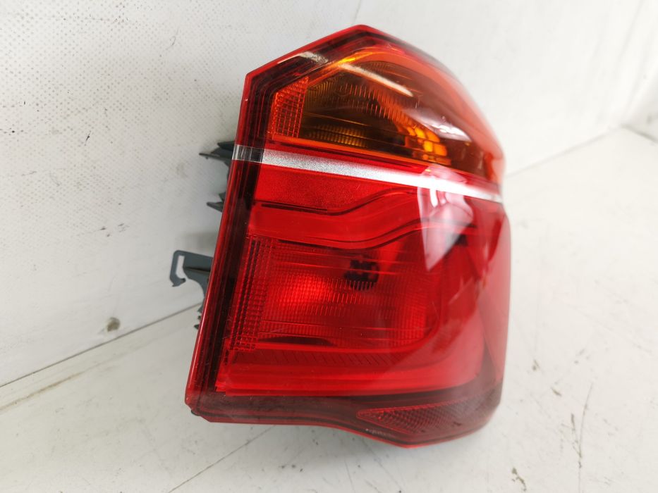Стоп Десен С Халоген БМВ Х1 / BMW X1 F48 Оригинален В Добро Състояние