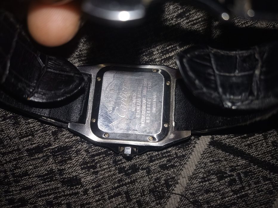 Продаю часы в нормальном состоянии