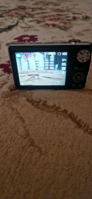 Фотоапарат сифравой рабочий разний договарнаяа