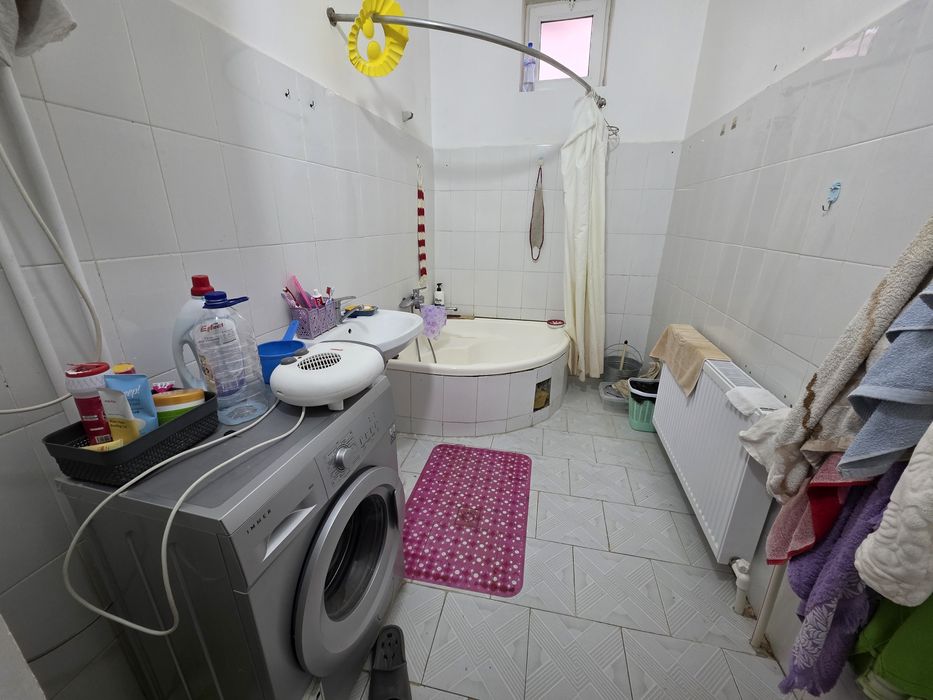 Коттедж 6 сотик  сотилади