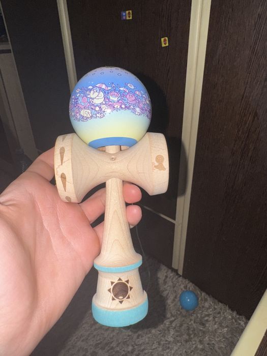 Kendama nowa pro model sticky clear