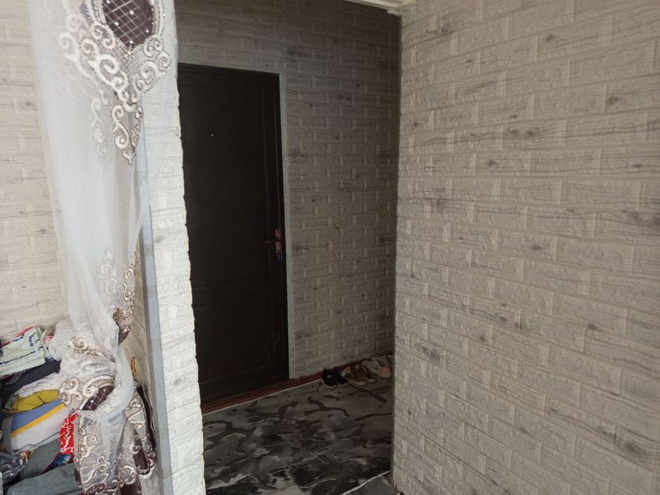 1 хоналик квартира сотилади