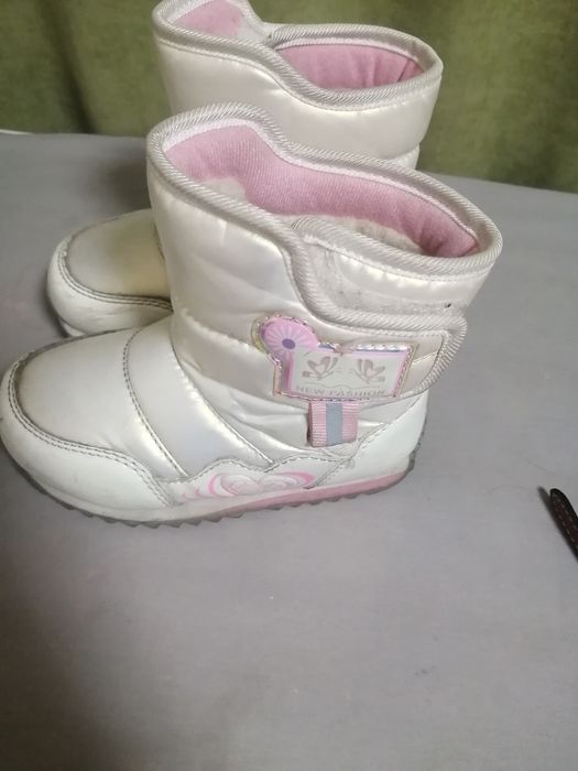 Зимняя детская обувь