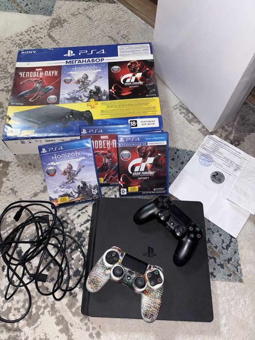 Ps4 slim в отличном состоянии