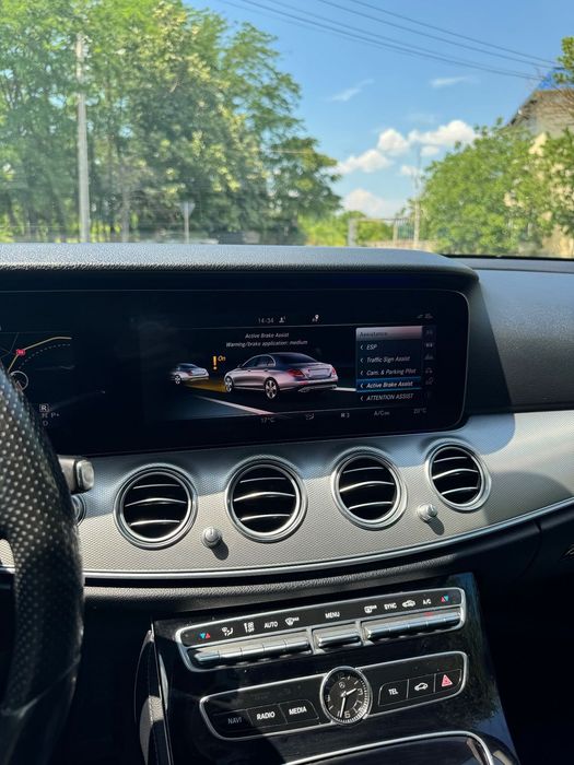 Mercedes-Benz E Mercedes E 220d 4Matic