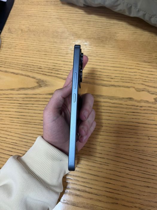 Poco x6 5g  8-256 гб