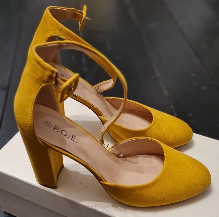 Pantofi galbeni piele ecologica