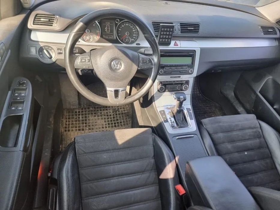 dezmembrez VW Passat B6, an 2010, motor 2.0 CBBB, cutie de viteze automata