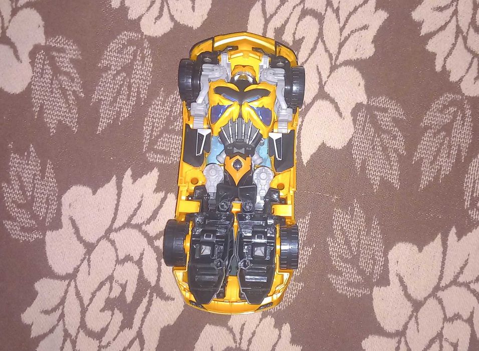 Трансформърс Бъмбълби