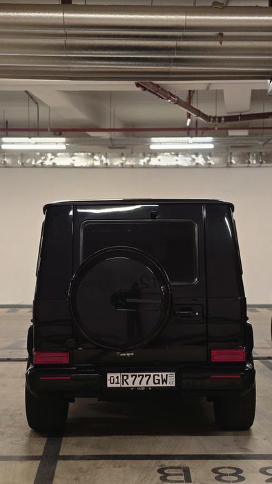 Mercedes-Benz Gelinvagen G463