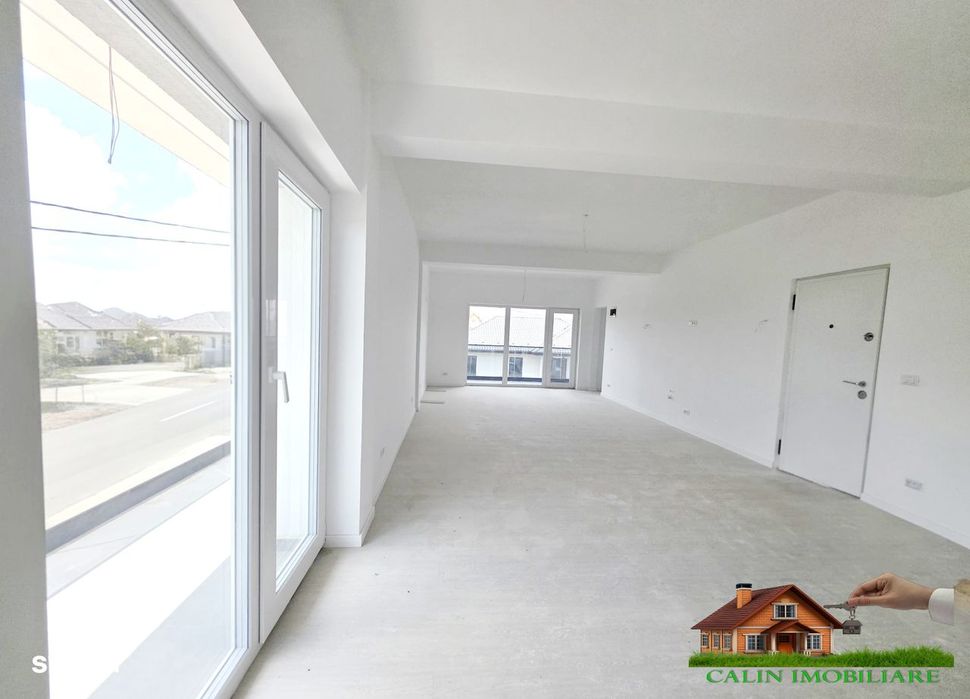 Spațiu Premium Open Space 50 Mp Balcon 25 Mp Valea Adâncă 5 Drumuri